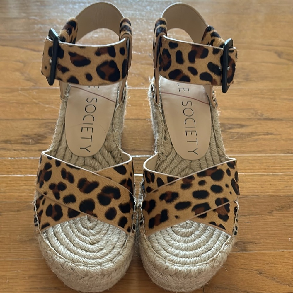 Closing make a offer NWT Sole Society Audrinah Leopard Espadrille Sandal Size 5